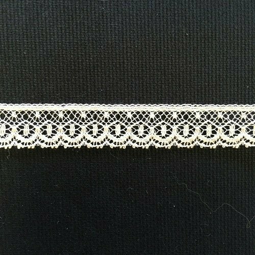 230B Ecru Lace Edging (Priced Per Yard)