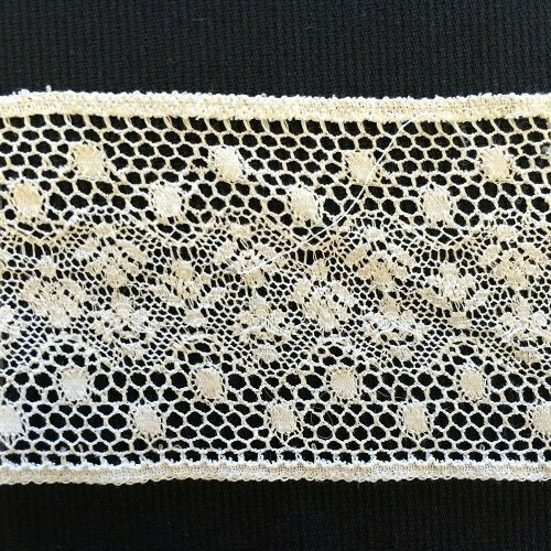 224F Ecru Lace Insertion (Priced Per Yard)