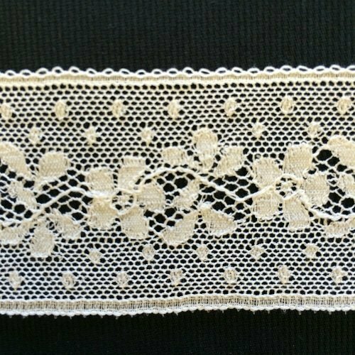 225D Ecru Lace Insertion (Priced Per Yard)