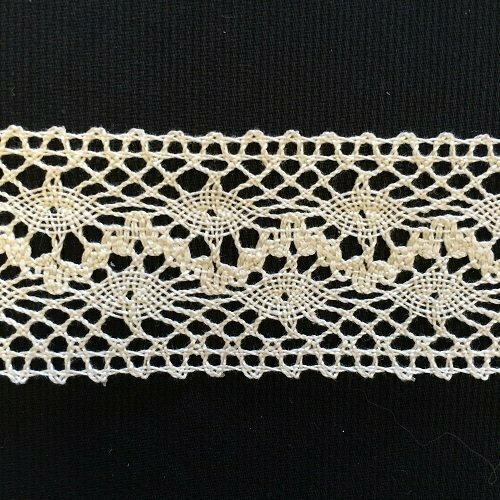 229E Ecru Lace Insertion (Priced Per Yard)