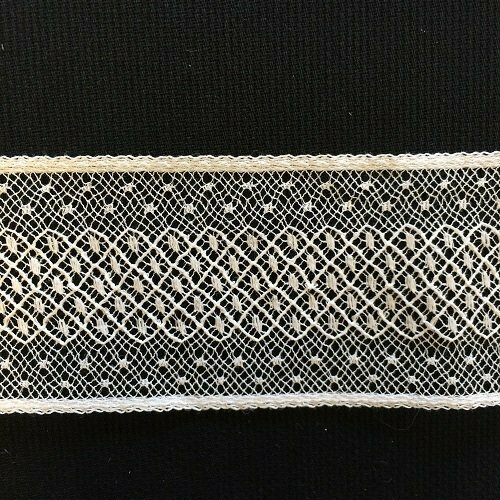 230E Ecru Lace Insertion (Priced Per Yard)
