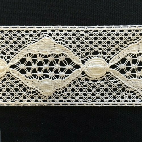 235 Ecru Lace Insertion (Priced Per Yard)