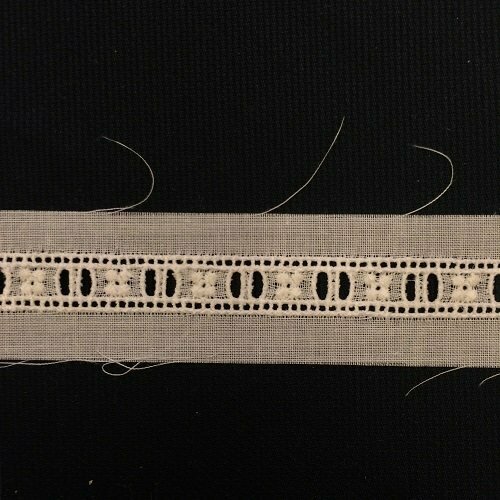 235A Ecru Swiss Beading Trim (Priced Per Yard)
