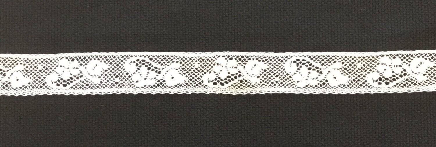 106A White Lace Insertion (Priced Per Yard)
