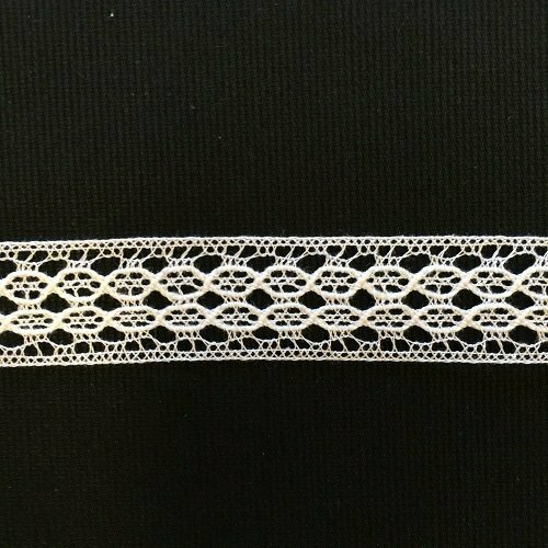 107C White Lace Insertion (Priced Per Yard)
