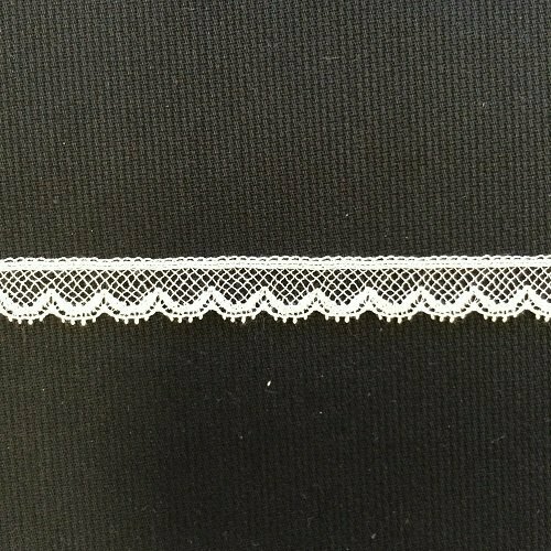 134 White Lace Edging (Priced Per Yard)