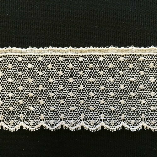 146B White Lace Edging (Priced Per Yard)
