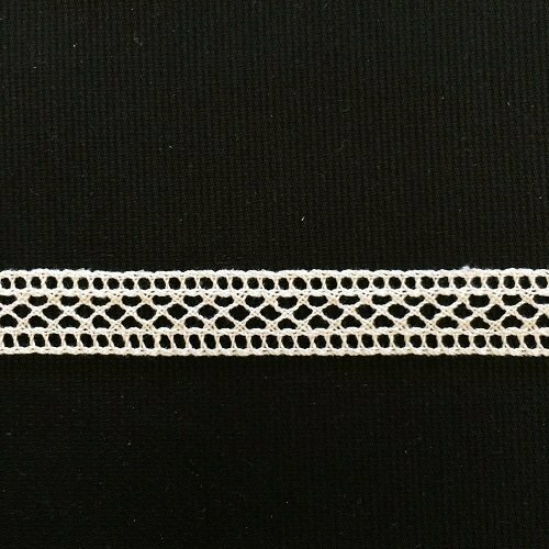 149 White Lace Insertion  (Priced Per Yard)