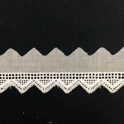 226 White Swiss Edging Trim (Priced Per Yard)