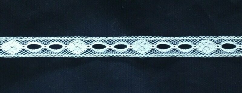 206C Ecru Lace Beading