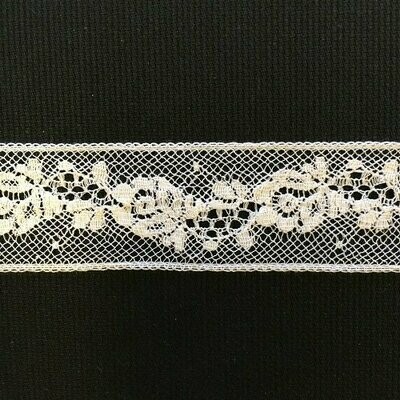 109D White Lace Insertion (Priced Per Yard)