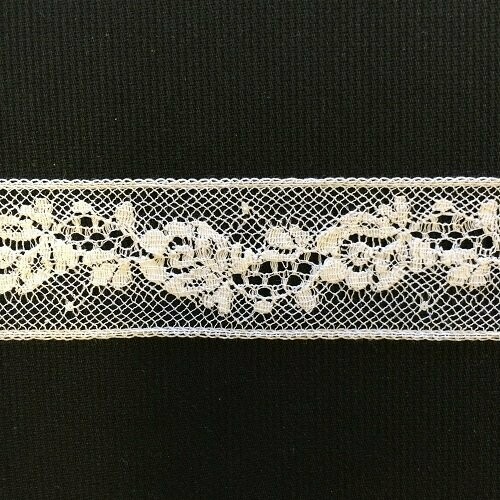 109D White Lace  Insertion (Priced Per Yard)