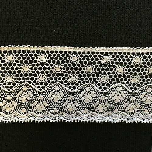 105D White Lace Edging (Priced Per Yard)