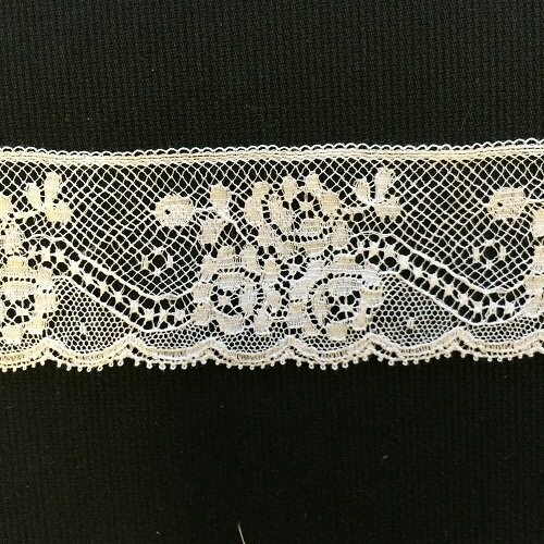 110E White Lace Edging (Priced Per Yard)