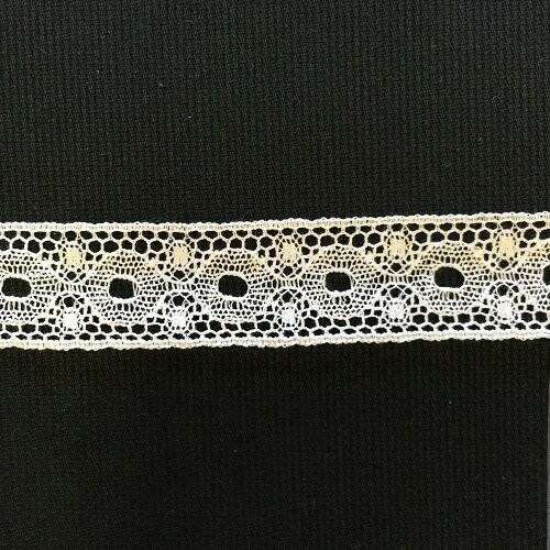 105F White Lace Insertion (Priced Per Yard)