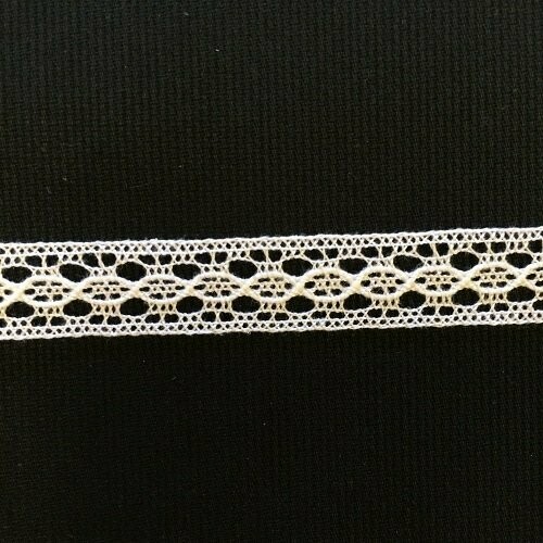 107B White Lace Insertion (Priced Per Yard)