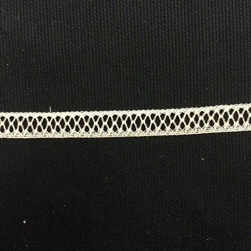 404 Ivory Lace Insertion (Priced Per Yard)