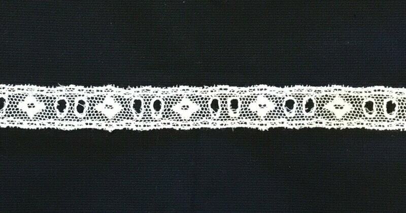170 English  Netting beading Priced Per Yard)