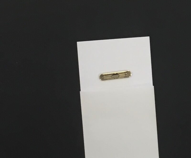 Beauty pin - gold