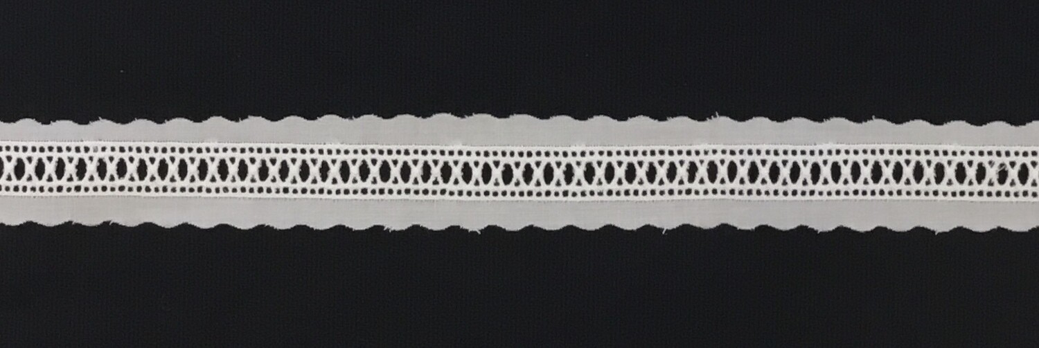 236A White Swiss Insertion Trim (Priced Per Yard)