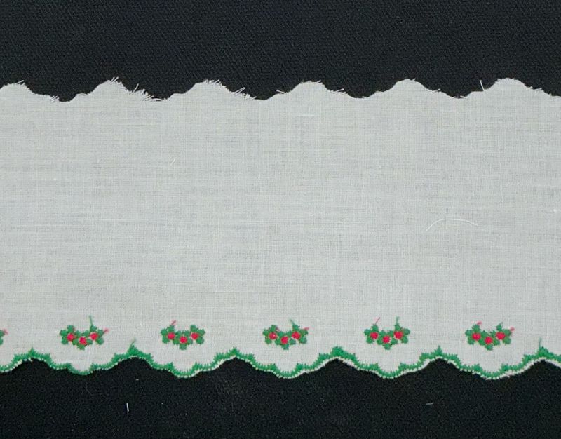 117 Red And Green Swiss Edging (Priced Per Yard)