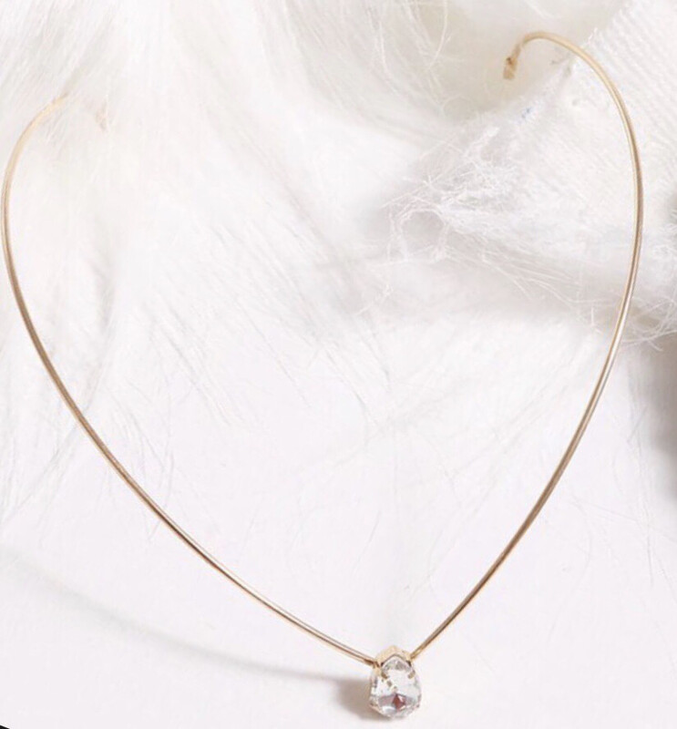 Boutique (Singular)