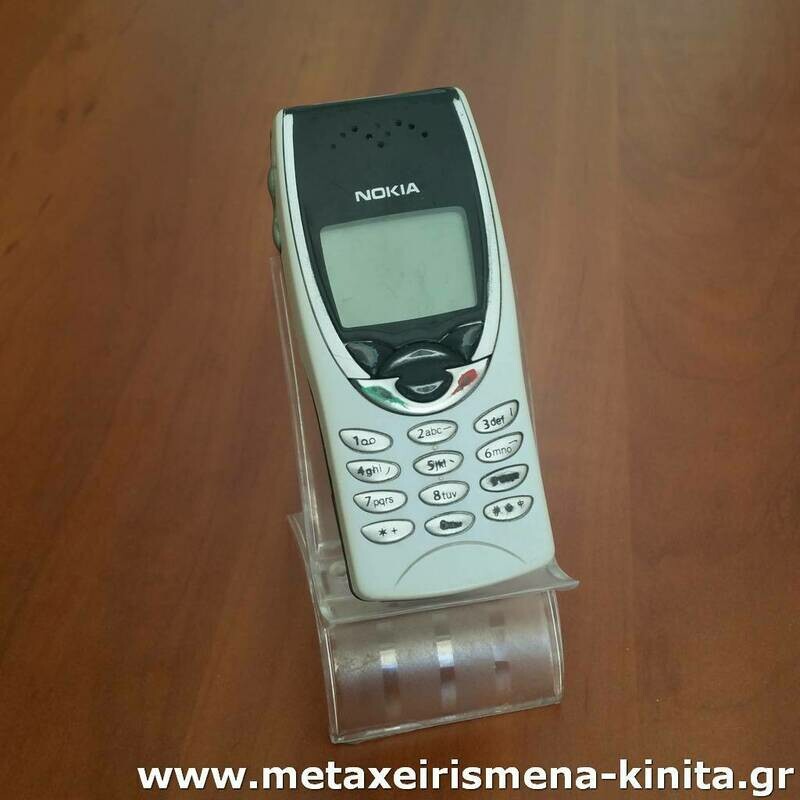 Nokia 8210 02