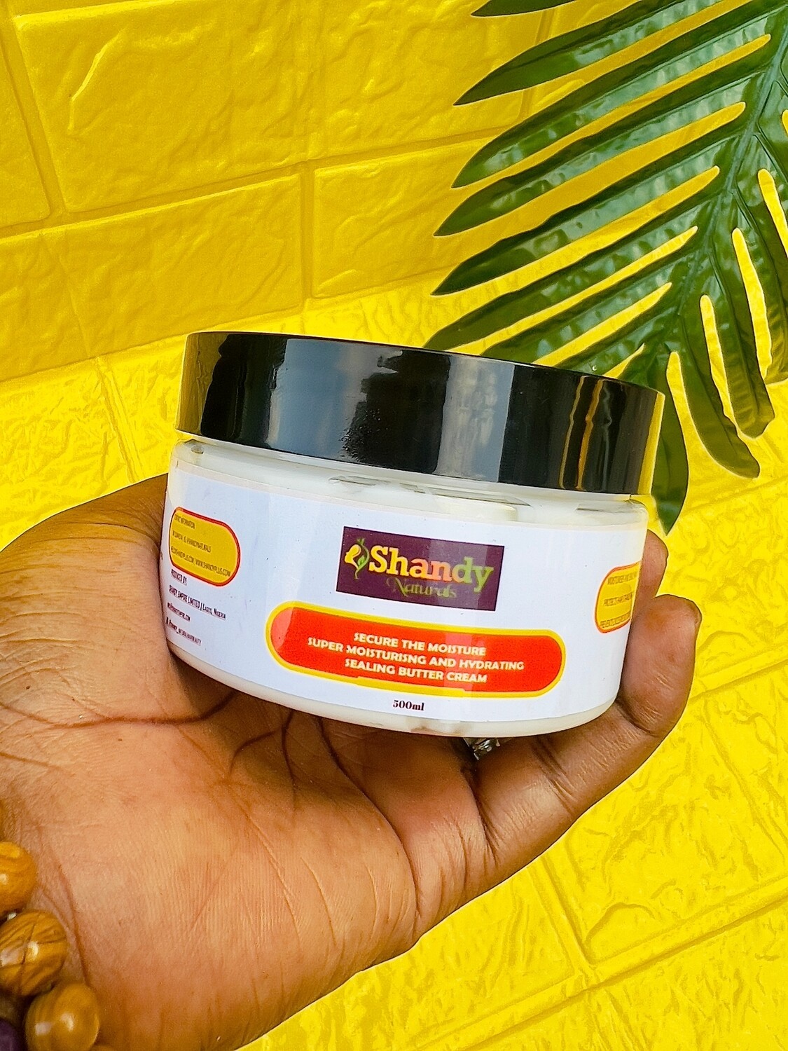 Secure The Moisture Super Moisturizing And Hydrating Sealing Butter Cream.(Normal size)
