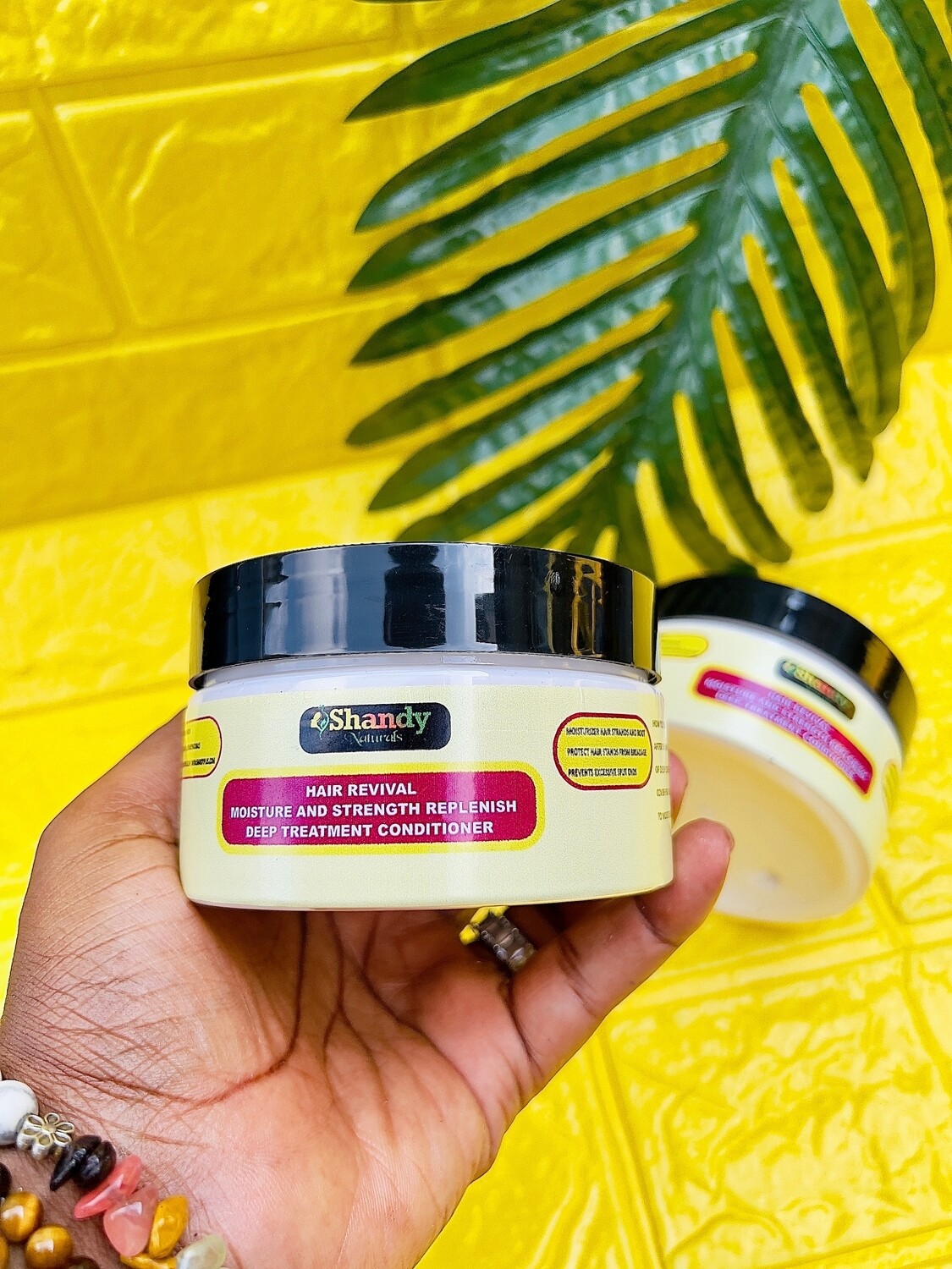 Hair Revival Moisture And Strength Replenish Deep Treatment Mask (Medium Size)