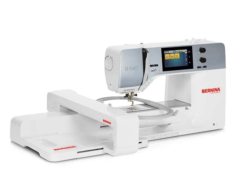 MACCHINA DA CUCITO E RICAMO BERNINA B540 CON UNITA' RICAMO