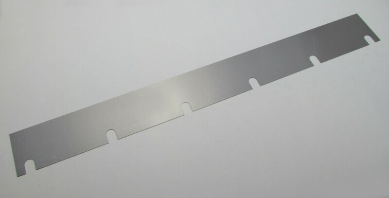Berien Tucker Blades