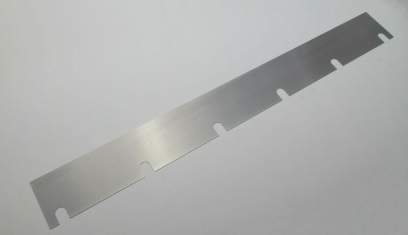 Harris Tucker Blades - 19.687" Long