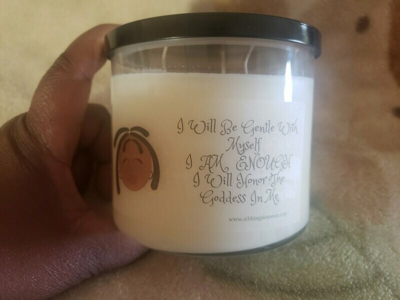 3 wick Kweenie Kandle