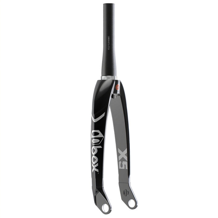 BOX ONE OVERSIZED X5 PRO CARBON FORKS