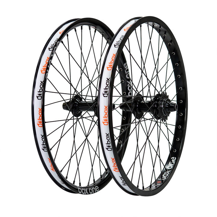 BOX THREE PRO 20 X 1.75&quot; 10MM WHEELSET