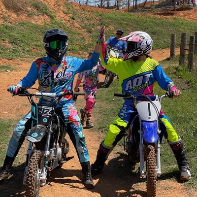 MOTO Gear Kits