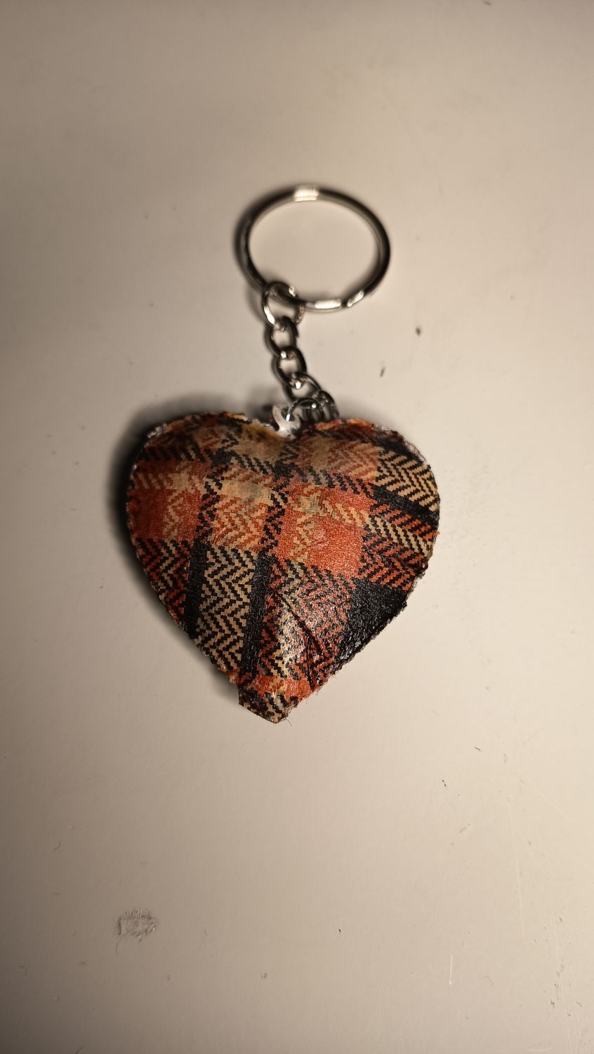 Schlüsselanhänger Herz Karo