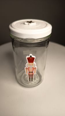 Geschenkglas Nussknacker 11cm hoch