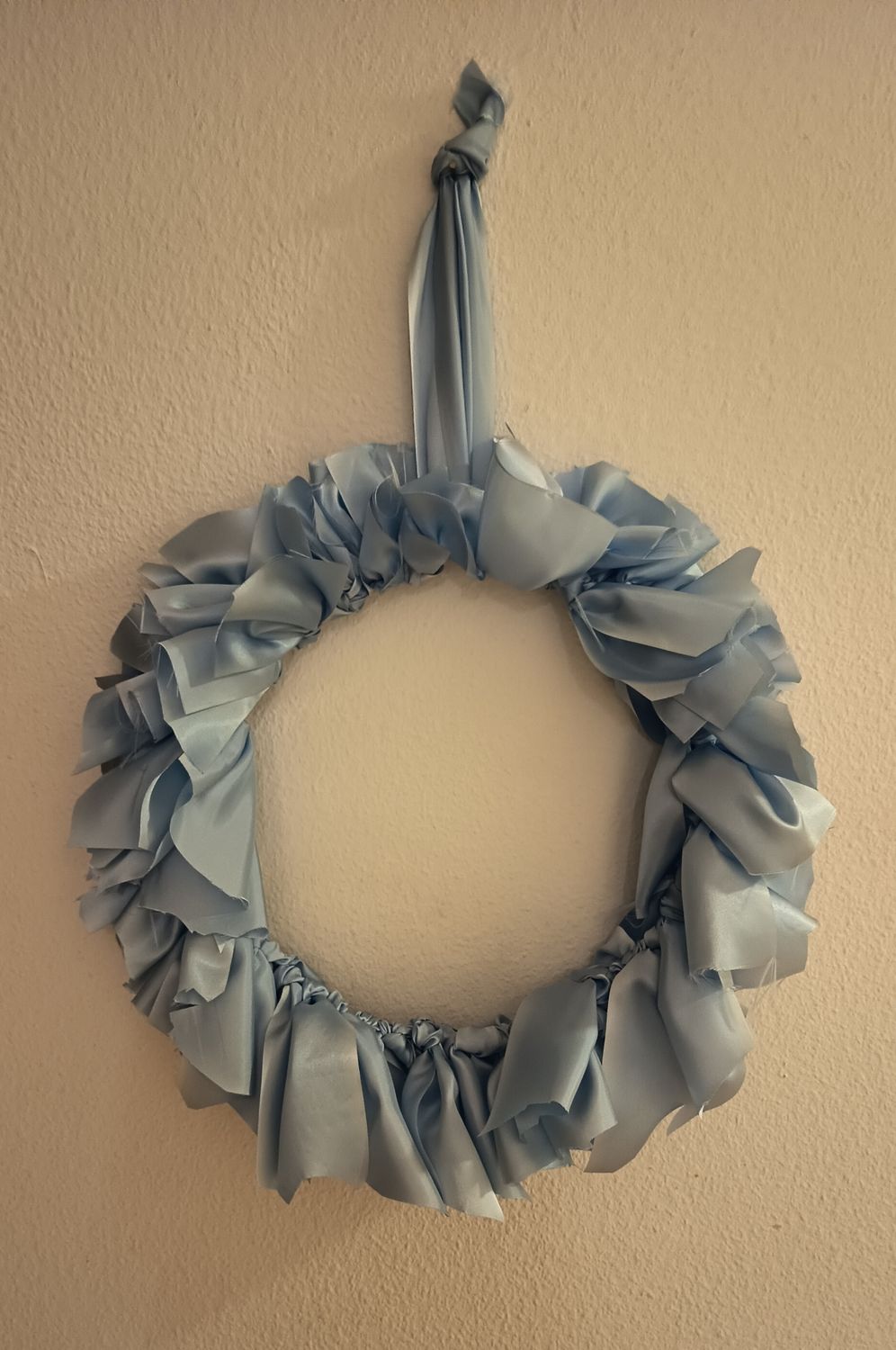 Kranz Satinbänder blau 40cm Durchmesser