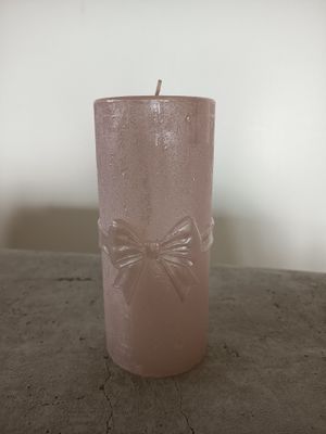 Kerze hellrosa mit Schlaufe 14cm Hoch