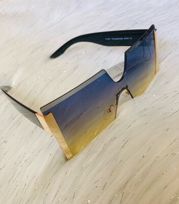 “BLUE SHADE” SUNGLASSES