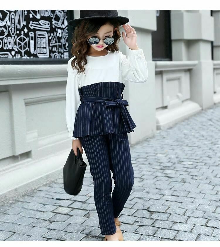 2019 Fashion Girls Clothing Set 2PCs
You save 5% off the regular price of $74.00