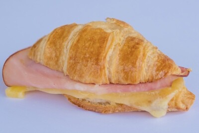 Ham and cheese mini croissant (12)