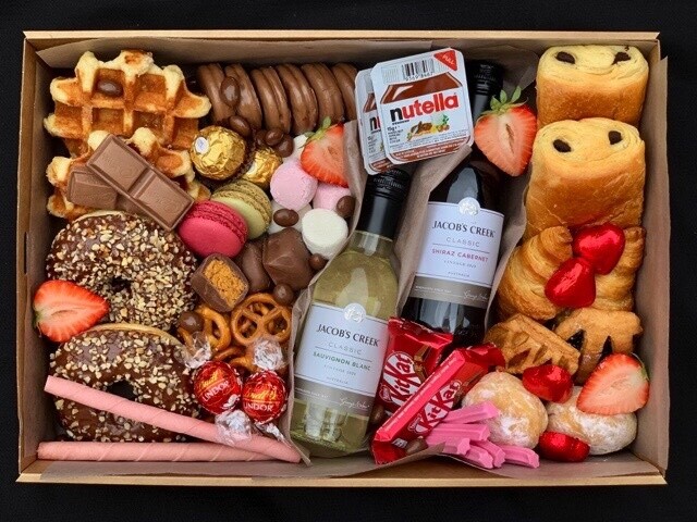 Dessert Grazing Box