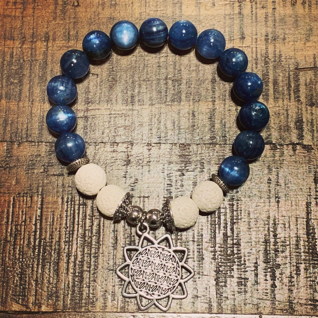Kyanite Flower of Life Bracelet (10mm) Kyanite Flower of Life Bracelet (10mm)