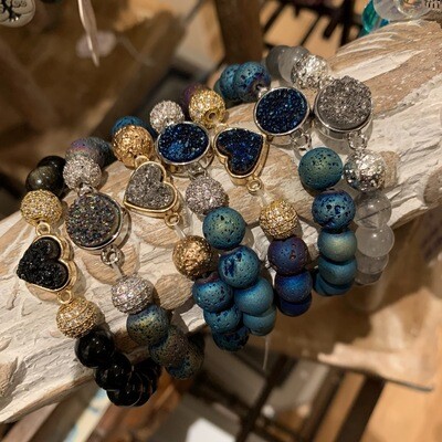 Druzy Pendant & Indigo Druzy Beads Bracelet Druzy Pendant & Indigo Druzy Beads Bracelet