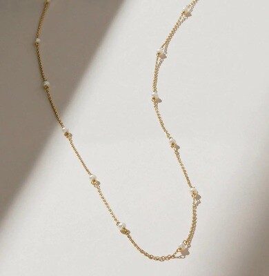 ​Gold plated necklace with natural pearls, 3-4mm