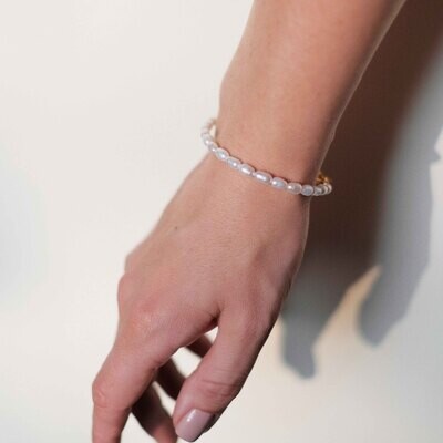 ​Pearl bracelet with gold plated / silver details