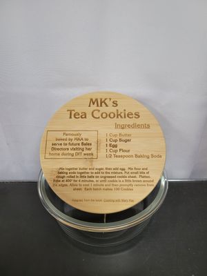 MK Prize 1: 7.5 Inch Glass Container with Bamboo Lid