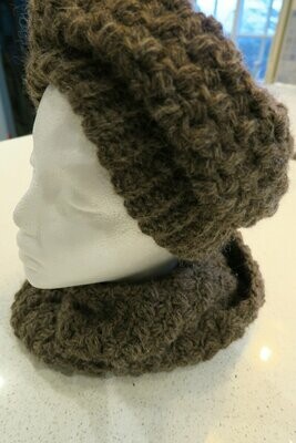 Slouchy Beanie Hat with Infinity Scarf in Bean stitch